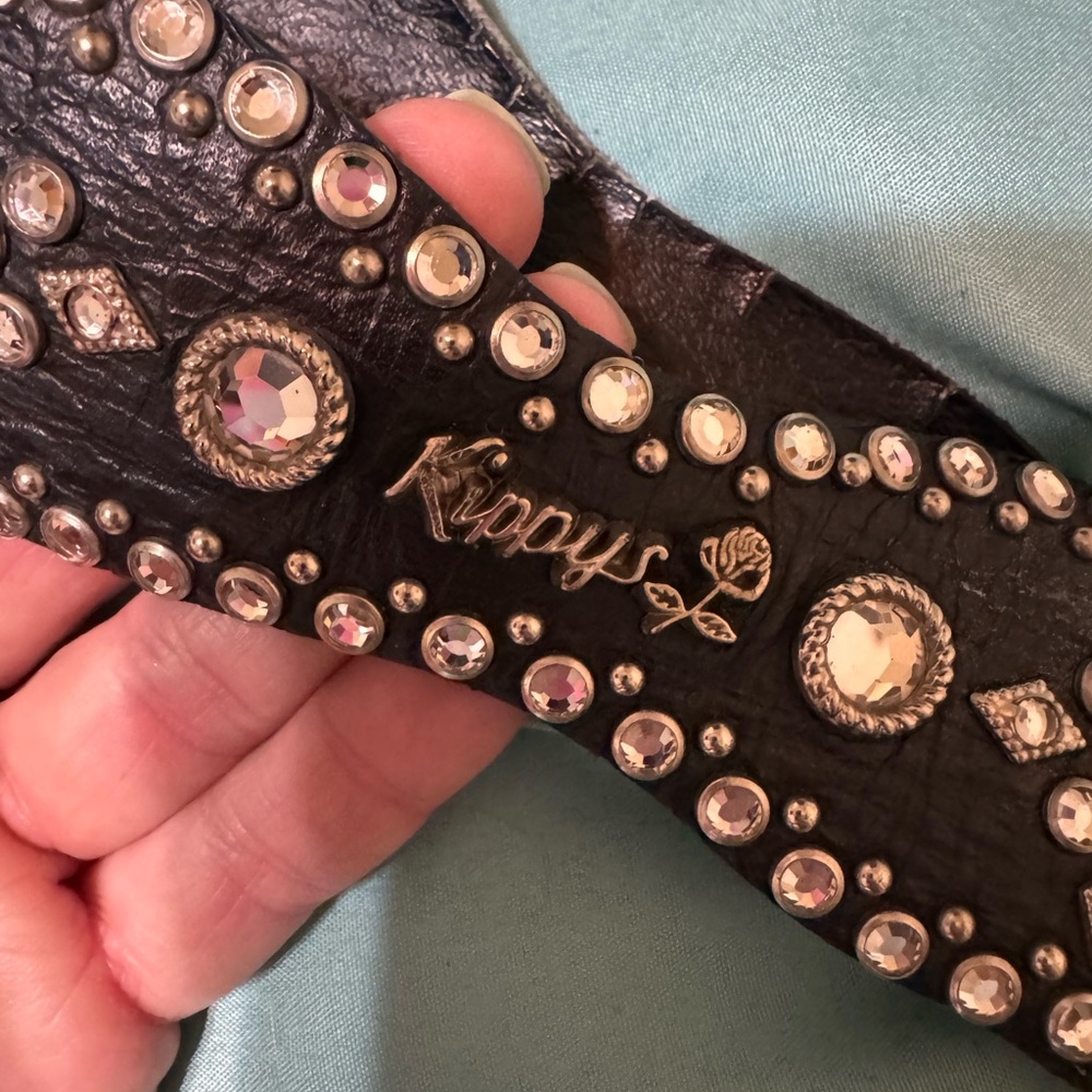 Vintage Kippys 2000 belt . Black with Swarzki crystals .